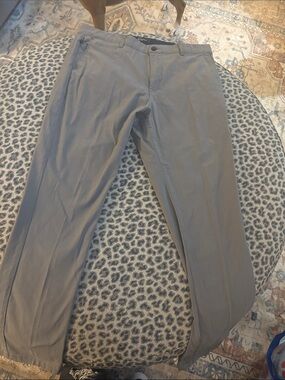 Men's Slim Straight Chino Pants in Light Gray